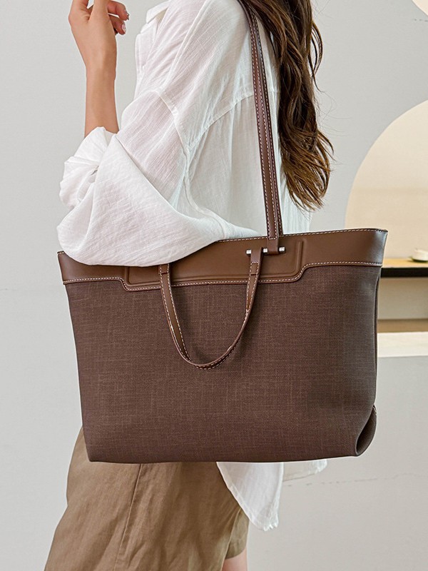 Bolsa de hombro de gran capacidad para mujeres 2026 comercio exterior nuevo color de choque de lujo ligero viaje diario bolsa de viaje especial