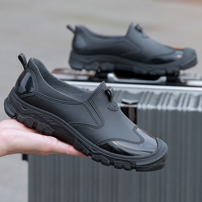 Low-top rice white waterproof spring and autumn shoes kitchen chef anti-talk rubber shoes cool black men's water shoes outdoor flat wading shoes for men Low-top rice white waterproof spring and autumn shoes kitchen chef anti-talk rubber shoes cool black men's water shoes outdoor flat wading shoes for men