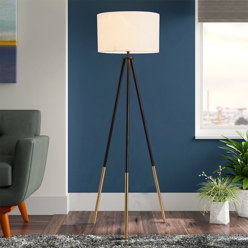 Nordic Living Room Floor Lamp Modern Minimalist Sofa Bedroom Bedside Study Coffee Table Creative Tripod Standing Table Lamp