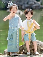 ��һ��ͯ�ٔ����������b��Ůͯ���b̩����ˮ���赸�׃��@�ݳ���