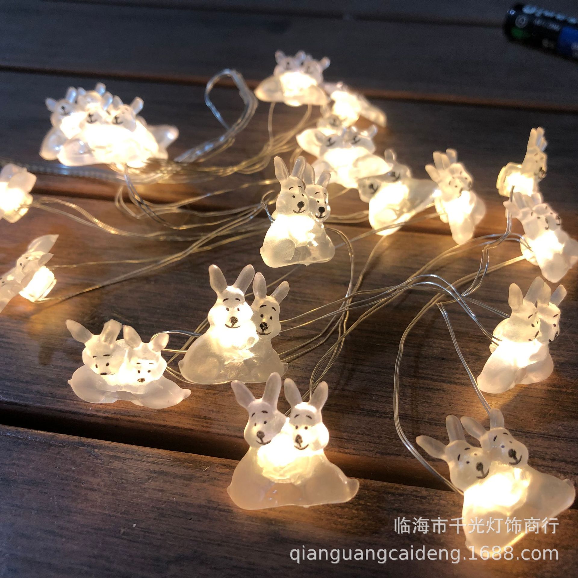 LED lámpara de modelado de alambre de cobre de Pascua Zanahoria Conejo pollo Lámpara Luminosa cadena Lámpara decorativa lámpara de alambre de cobre cadena lámpara de color