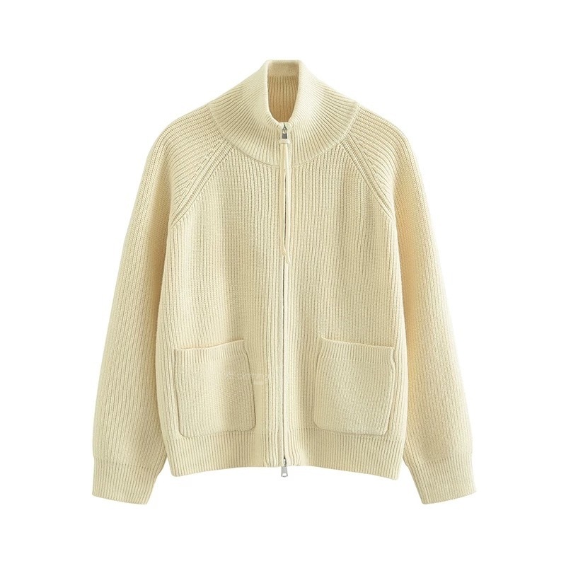 Solid color design long-sleeve with zipper