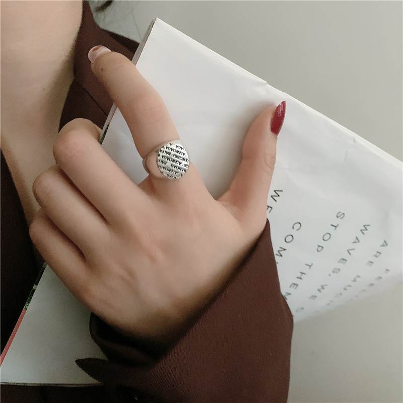 French Style Retro Ring display picture 8