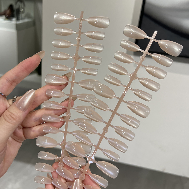 Peach Nude Wide Shimmer Cat Eye Almond Shaped Press-On Nails, Factory Direct Supply, Icy Transparent, Sweet, Versatile, Brightening, New Nail Tips Peach Nude Wide Shimmer Cat Eye Almond Shaped Press-On Nails, Factory Direct Supply, Icy Transparent, Sweet, Versatile, Brightening, New Nail Tips