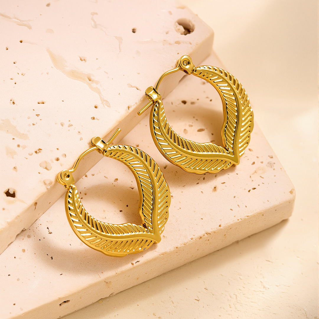 Eh110 earrings gold