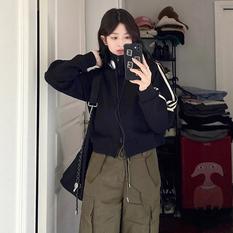 美式复古条纹短款运动卫衣女秋季修身立领长袖防晒外套黑色上衣潮|undefined