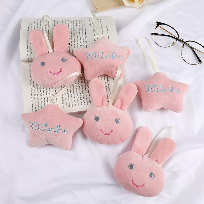 新款卡通大耳朵兔子玩偶玩具PP棉粉色星星毛绒布偶生日礼物小礼品