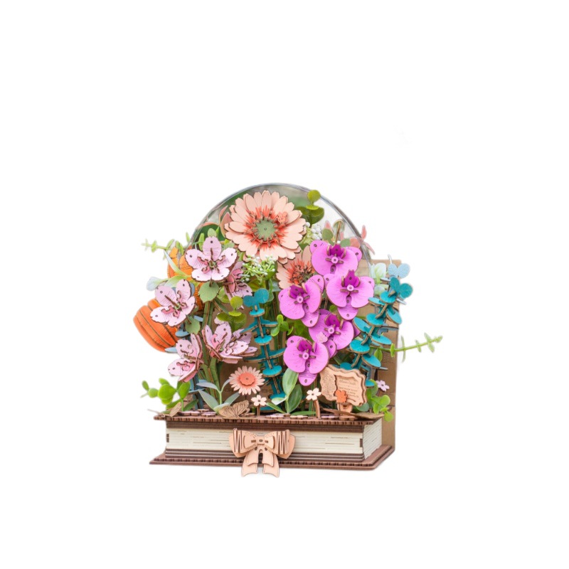 Wooden Flower Mirror Made of Domestic Building Blocks