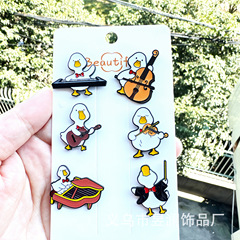 乐器小鸭子徽章吉他鸭钢琴小提琴鸭子胸针可爱个性小番鸭胸花扣针