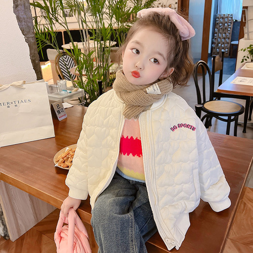 Girls Autumn and Winter Jackets  Western Style Baby Girl Padded Tops Girls Winter Clothes Cotton Clothes Children's Baseball Uniforms