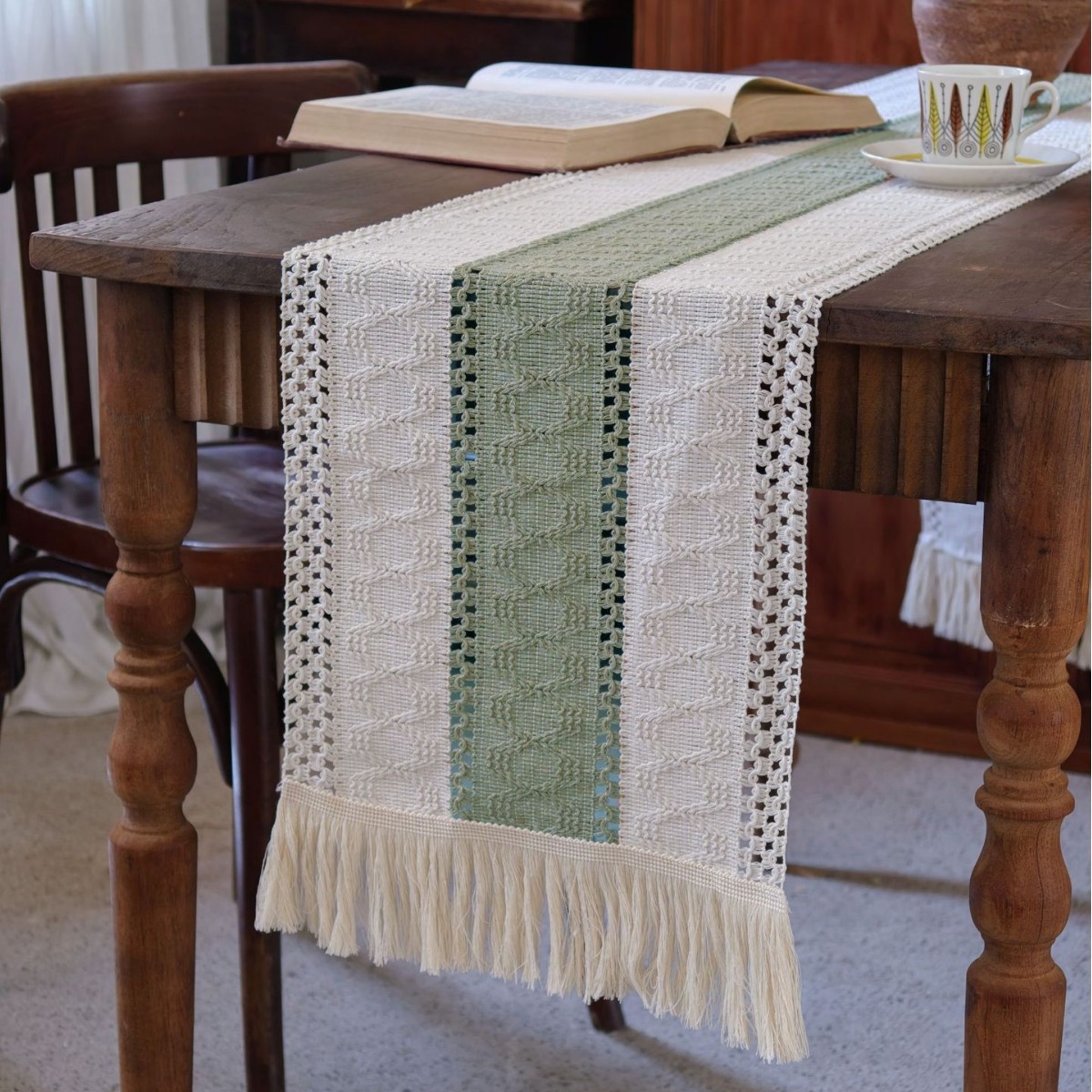 Bandera de mesa bohemia tela de algodón tejida de ganchillo hueco fresa toallas de mesa mesa de té mesa de comedor