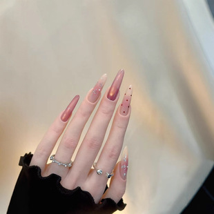 �ֹ������ױ�͸�������������ĺ����Y��Ƭ�߼��М����@�������NƬ