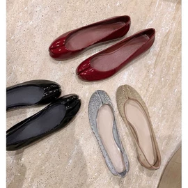 女式时装单鞋;女式皮靴;坡跟凉鞋