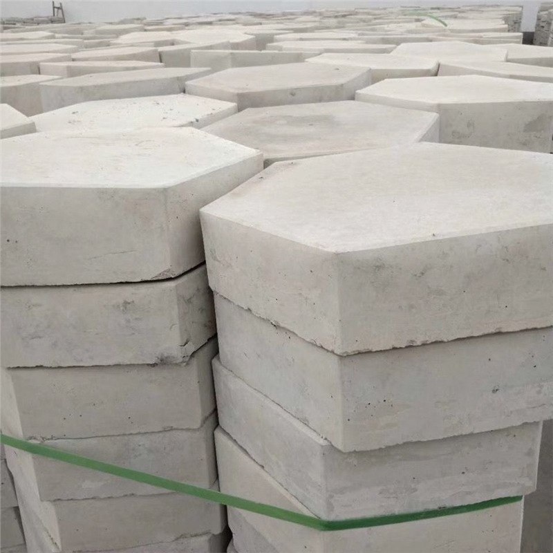 江苏盐城实心六棱块六边砖六角砖河道护坡砖空心混凝土机制预制植