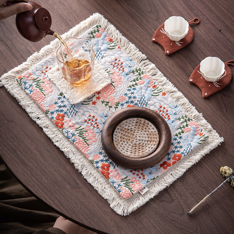 Yishi Tea Talk 手刺繍ティーマット ドライティーマット テーブルフラッグ ティーテーブルマット ティーカバー 茶道アクセサリー ティーポットマット 断熱マット|undefined