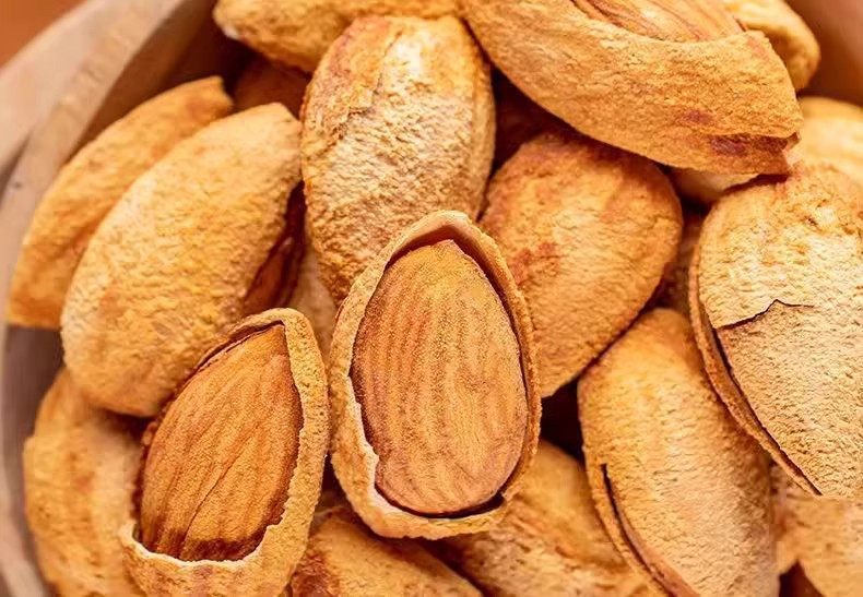 Canned Almond Kernels 250g Hand Shelled Sweet Apricot Nuts Ready to Eat Snack specifications