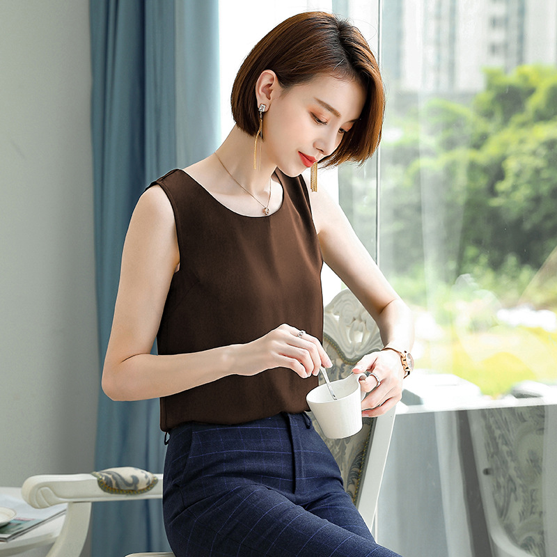 브라운 라운드 넥 조끼 싱글 피스