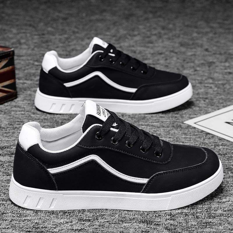 Zapatos de skate para hombres 2026 primavera nuevos zapatos de hombre nicho de zapatos de skate para hombres zapatos deportivos casuales pequeños zapatos blancos