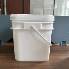 厂家供应5L方桶塑料桶涂料农药化工桶食品级包装桶油漆桶