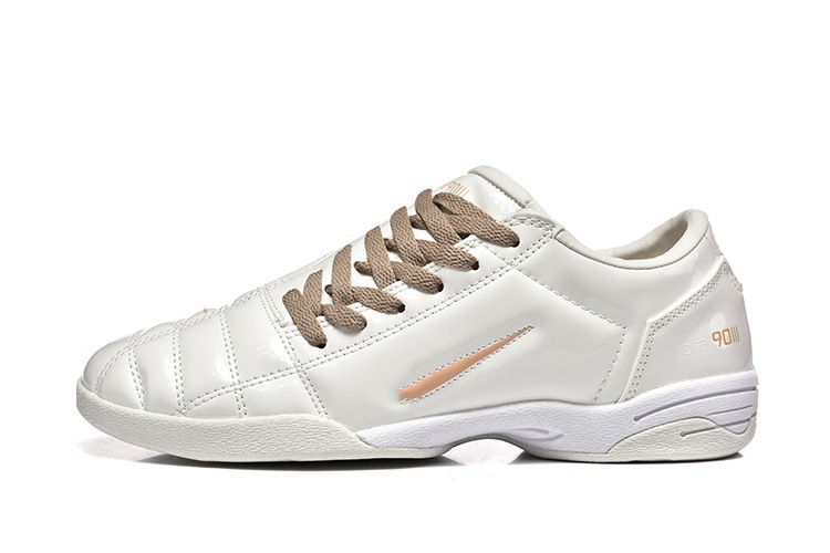 Cross-border T90 Messi con zapatillas de fútbol de alto nivel bajo para estudiantes masculinos y femeninos entrenamiento de clavos de paja zapatillas deportivas al aire libre antideslizantes