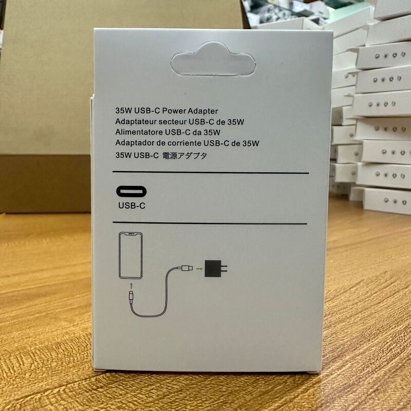 30Wはアップル15pro充電器工場pd快充ヘッドiPhone携帯電話タブレット充電ヘッドセットを適用する|undefined