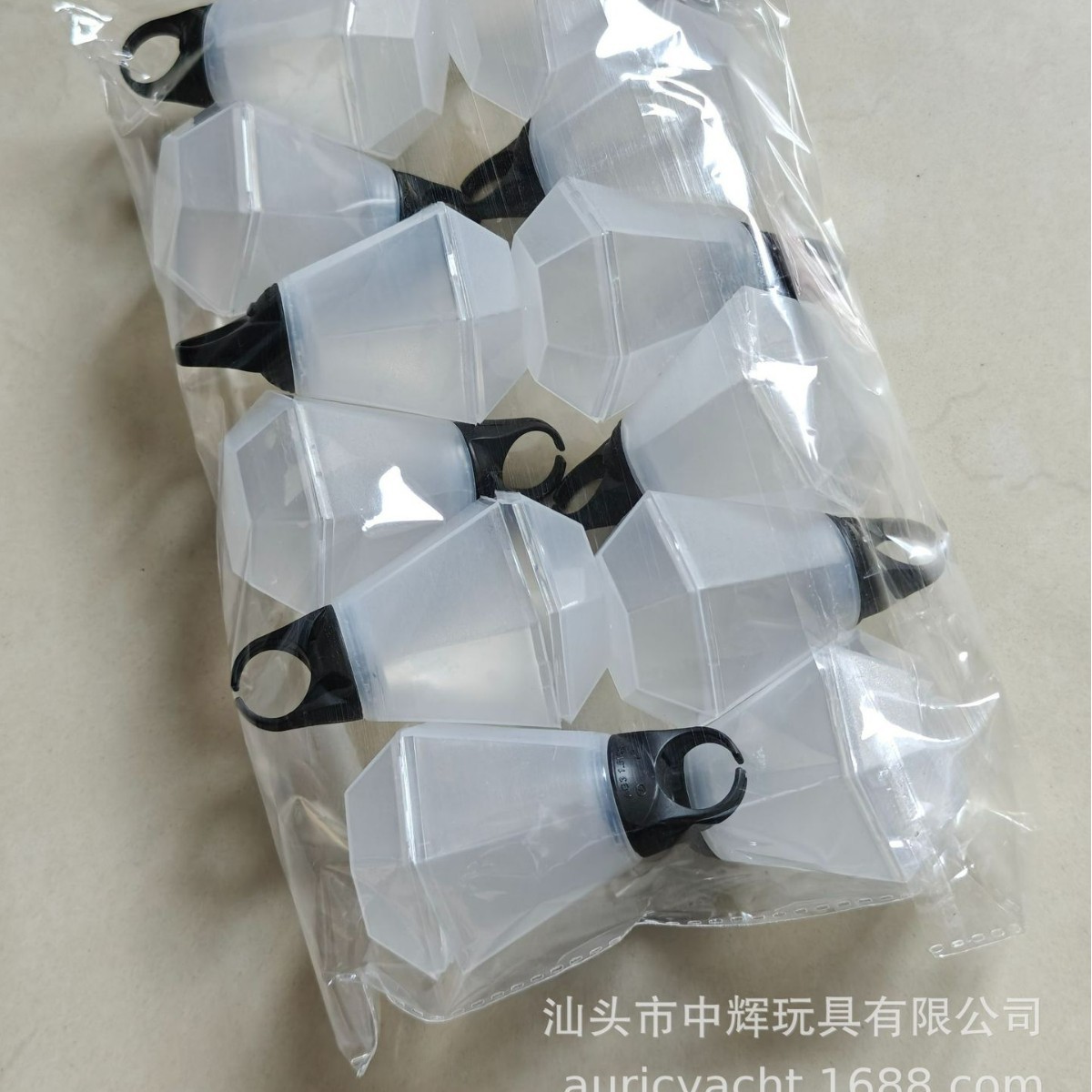 1 paquete de accesorios para despedida de soltero, copas de vino de plástico con forma de diamante en blanco y negro, accesorios para fiestas de despedida de soltera