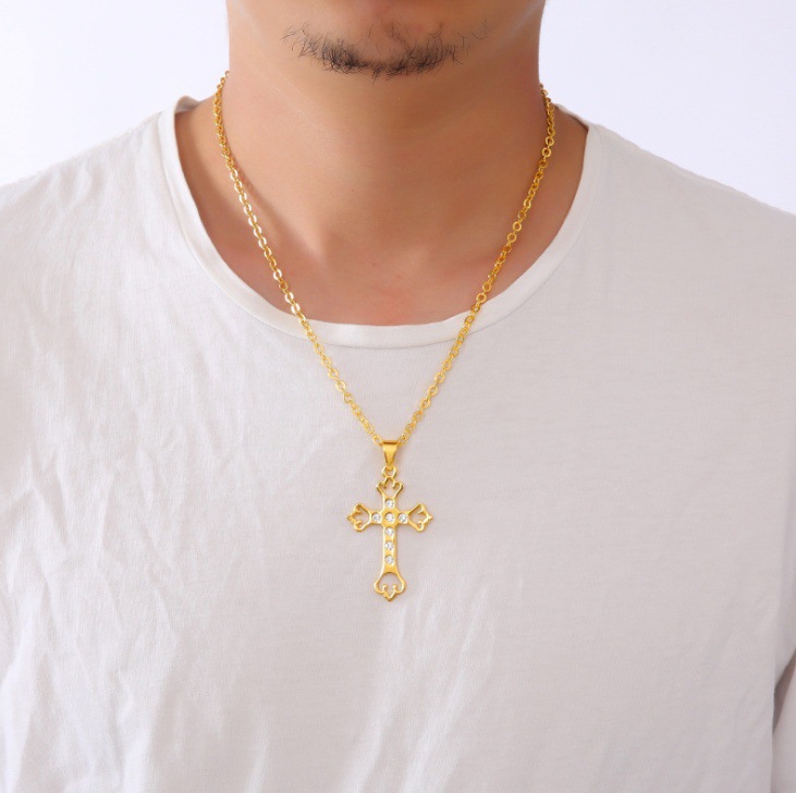 Hot Selling Men's Fashionable and Personalized Simple Cross Diamond Necklace,_voghion.com