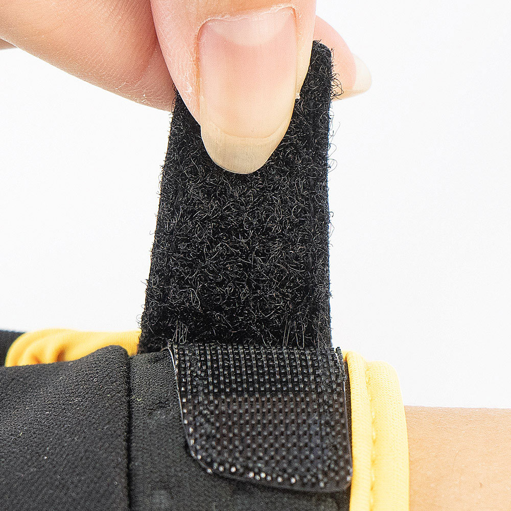 保龄球手套 防滑耐磨地滚球专业比赛透气保龄球室内休闲运动手套