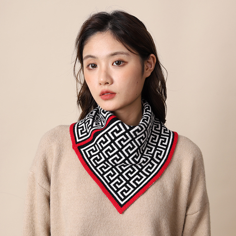 新款围巾三角巾时尚简约百搭保暖围脖女薄款韩系护颈椎脖套韩版|undefined