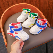 男童運動鞋2022春秋兒童皮面籃球鞋男孩高幫板鞋中小童訓練跑步鞋
