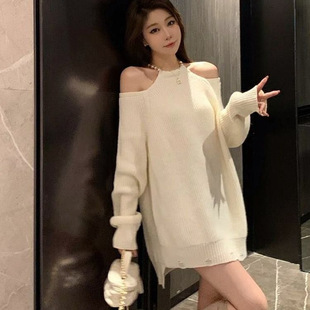 ����߼��г��ÿ�ܛŴ�Ӻ�ȴ�¶���ɫᘿ�ë��Ů�ﶬ�����L