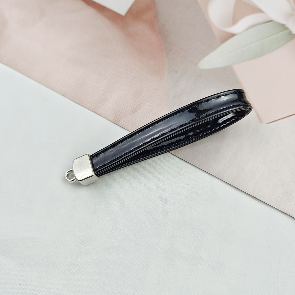 糖果色亮皮绳钥匙扣