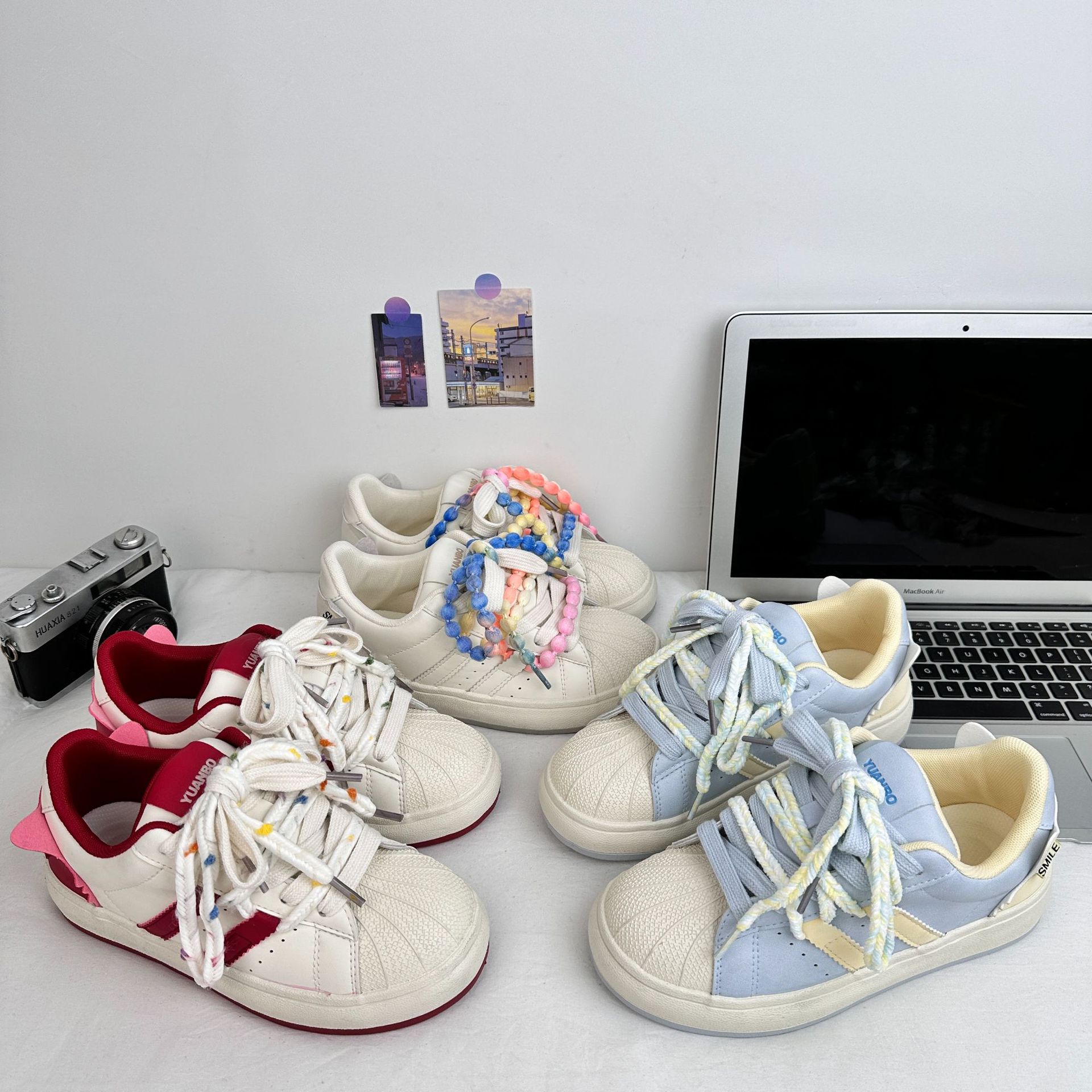 Yuanbo 2025 primavera nuevo estilo estudiante salvaje versión coreana de zapatos de lona zapatillas deportivas de nicho para mujer zapatos blancos pequeños image 1