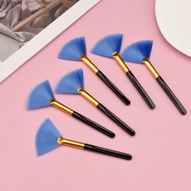 画笔;美术颜料;其他美术用品