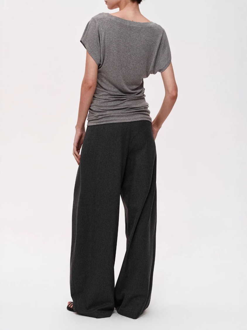 スポットテンセルウール品質ハイエンドシンプルスタッキングデザイン大きめVネック半袖Tシャツスリム鎖骨露出トップス