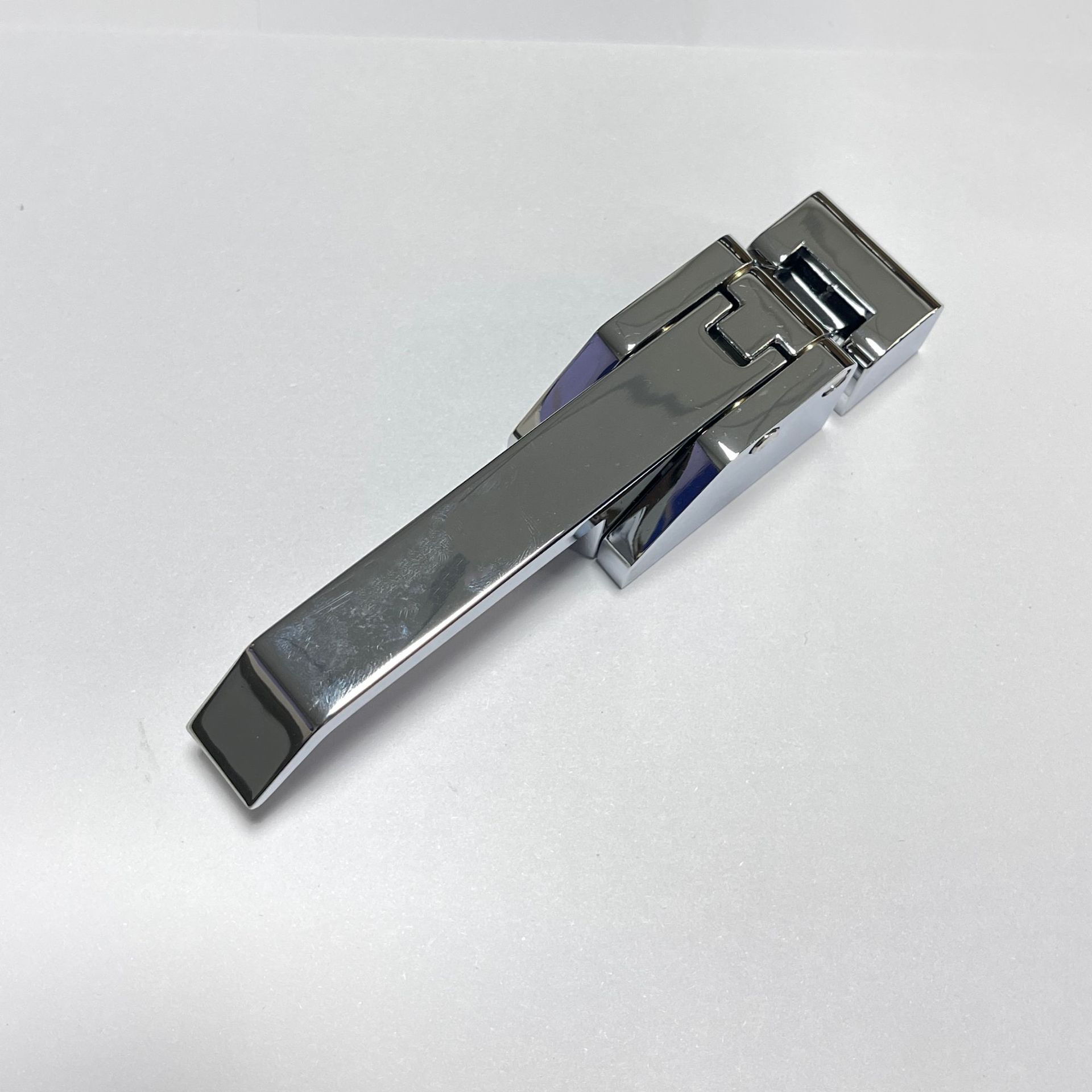 Замок-защелка Kote Hardware DK615 хром без личинки