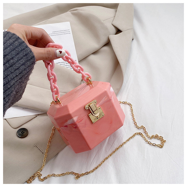 Women's Small Arylic Solid Color Vintage Style Classic Style Square Lock Clasp Box Bag display picture 17