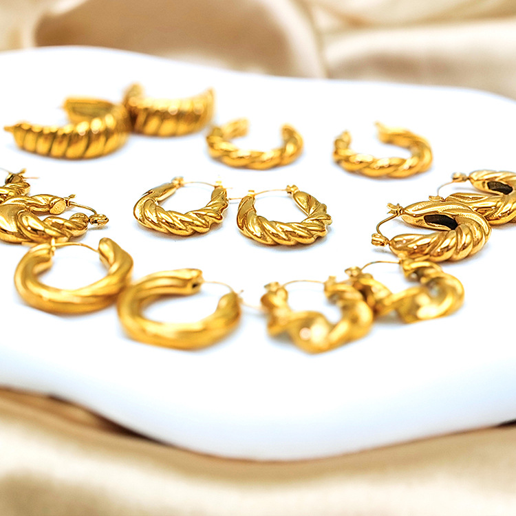 11g Weight 0.05µm-0.08µm Gold Plating Thickness PVD Coated Gold Plating Process 304 Stainless Steel Ear Needle Material 14K Real Gold Plated, Real Gold Plated Plating Material Hoop Earrings Classification 1 Pair Quantity Daily Occasion 304 Stainless Steel Material Geometric Pattern Women's Gender Simple Style Style Waterproof Non Tarnish, Plating Craft PVD Coated 18K Gold Real Gold Plated Geometric Stainless Steel Simple Style Waterproof Non Tarnish Hoop Earrings 6