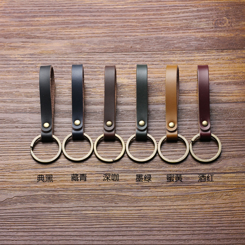 Vintage Handmade Cowhide Keychain Genuine Leather Creative Gift Car Couple Key Ring Chain Hanging Chain Leather Rope Accessories