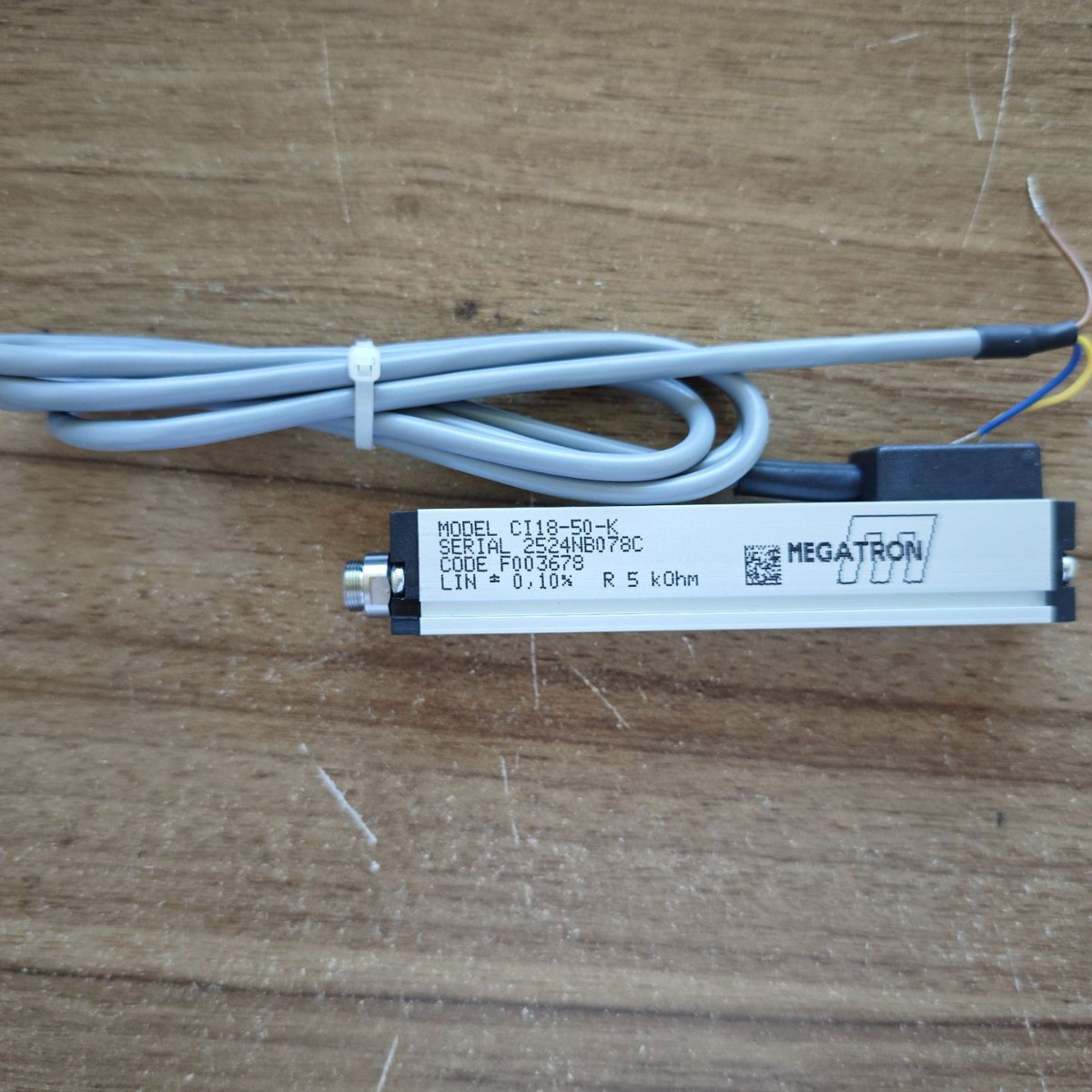 供应德国Megatron传感器 电位器 120199 MP 21 R1K W15% L1% DM4