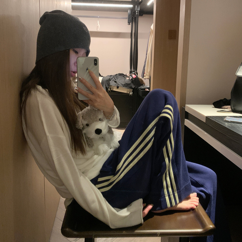 Sports Style Side-Striped Wide-Leg Sweatpants for Women, Spring and Autumn 2026 New High-Waisted Loose Floor-Length Casual Straight Pants