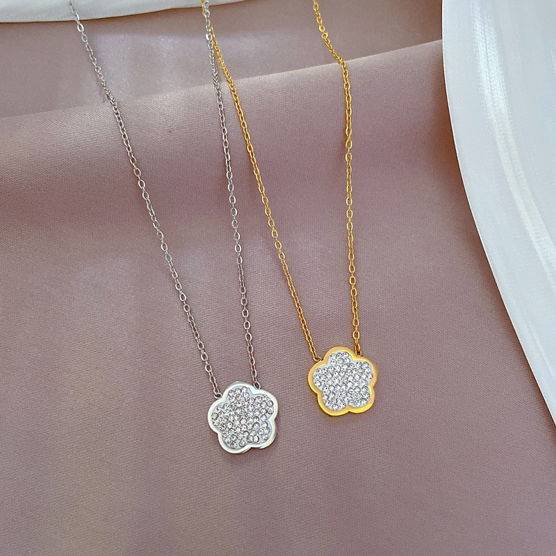 Collier fleur en or véritable avec cristaux pour femme_voghion.com