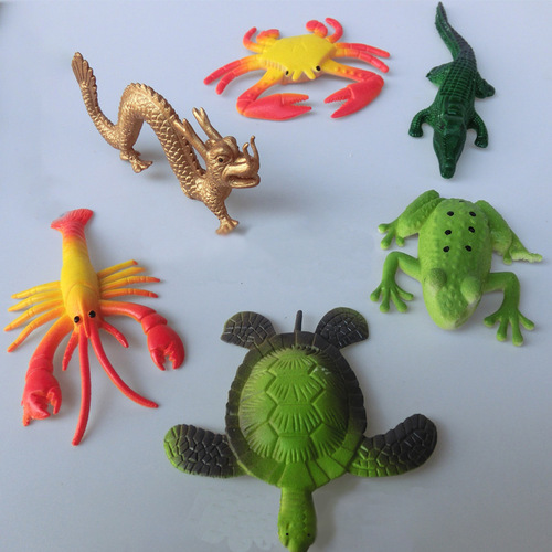 Summer Hot Selling Absorbent Swelling Bubble Big Animal Sponge Bob Ocean Bob Street Stall Water Play Toys with Sound Recording