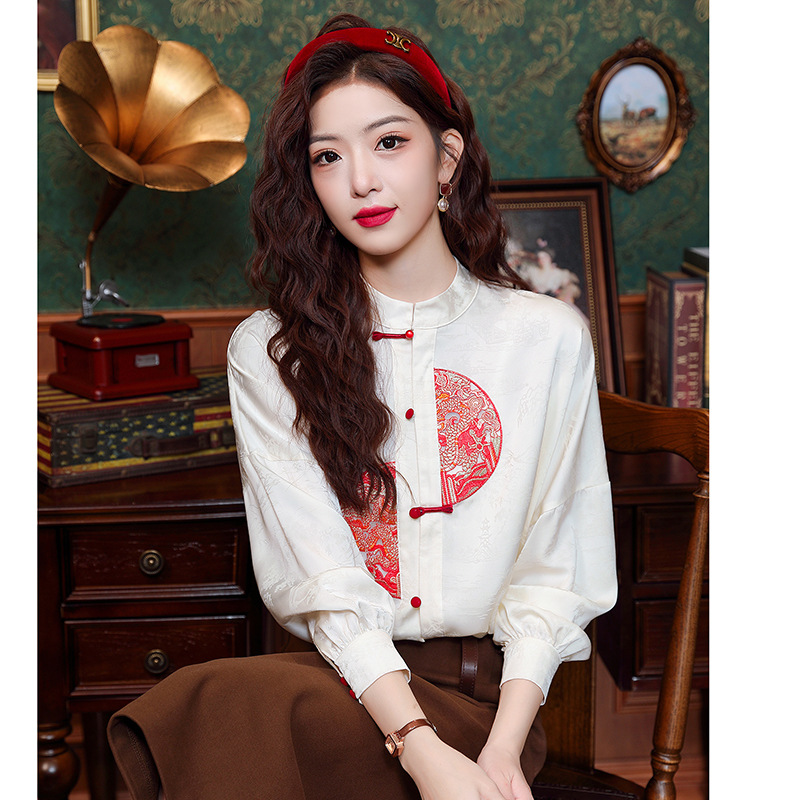 Spring fashionable design retro shirt
