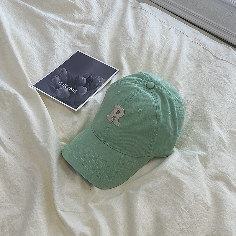 Gorra de béisbol estilo coreano circunferencia de la cabeza grande cara-mirando pequeño sombrero hombres y mujeres pareja moda todo partido letra R gorra al por mayor