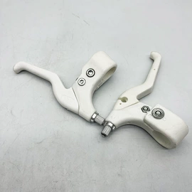 闸把;自行车装饰;其他配件