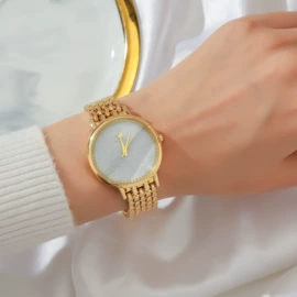 石英表;电子表;调表器