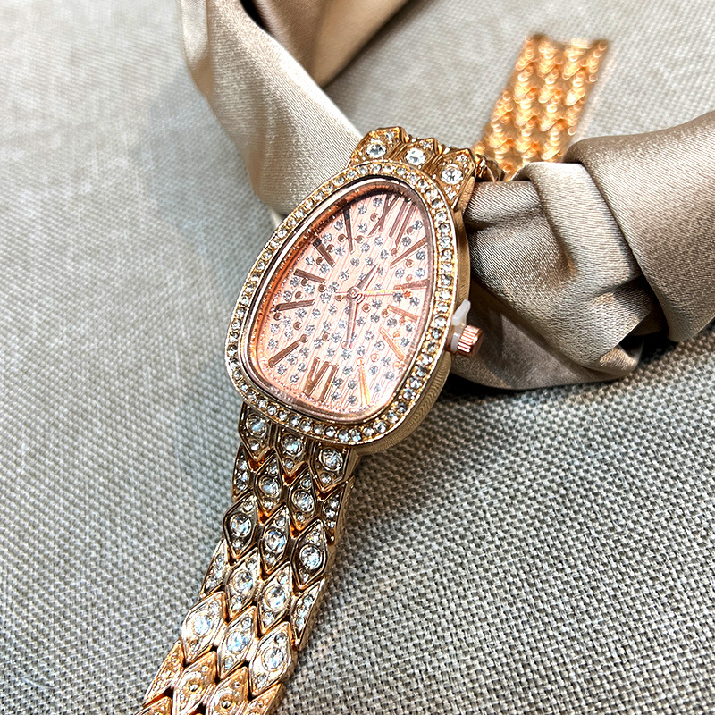 Factory Direct sales women's snake-shaped watch full diamond alloy fashion high-end cross-border hot women's quartz watch wholesale