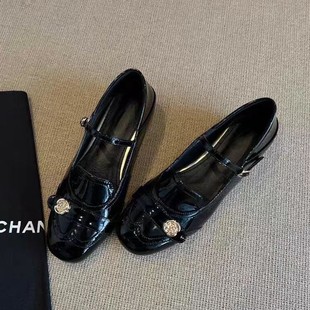 乐福鞋内增高女