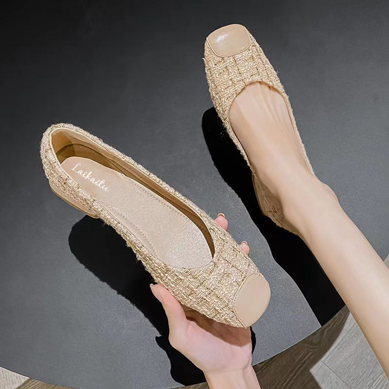 2026 verano nuevo zapato de cama retrógrado francés superficial tacones bajos zapatos red pequeño viento fragrante un pie zapatos de zapatos para mujeres